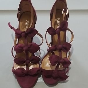 Suede high heels burgundy